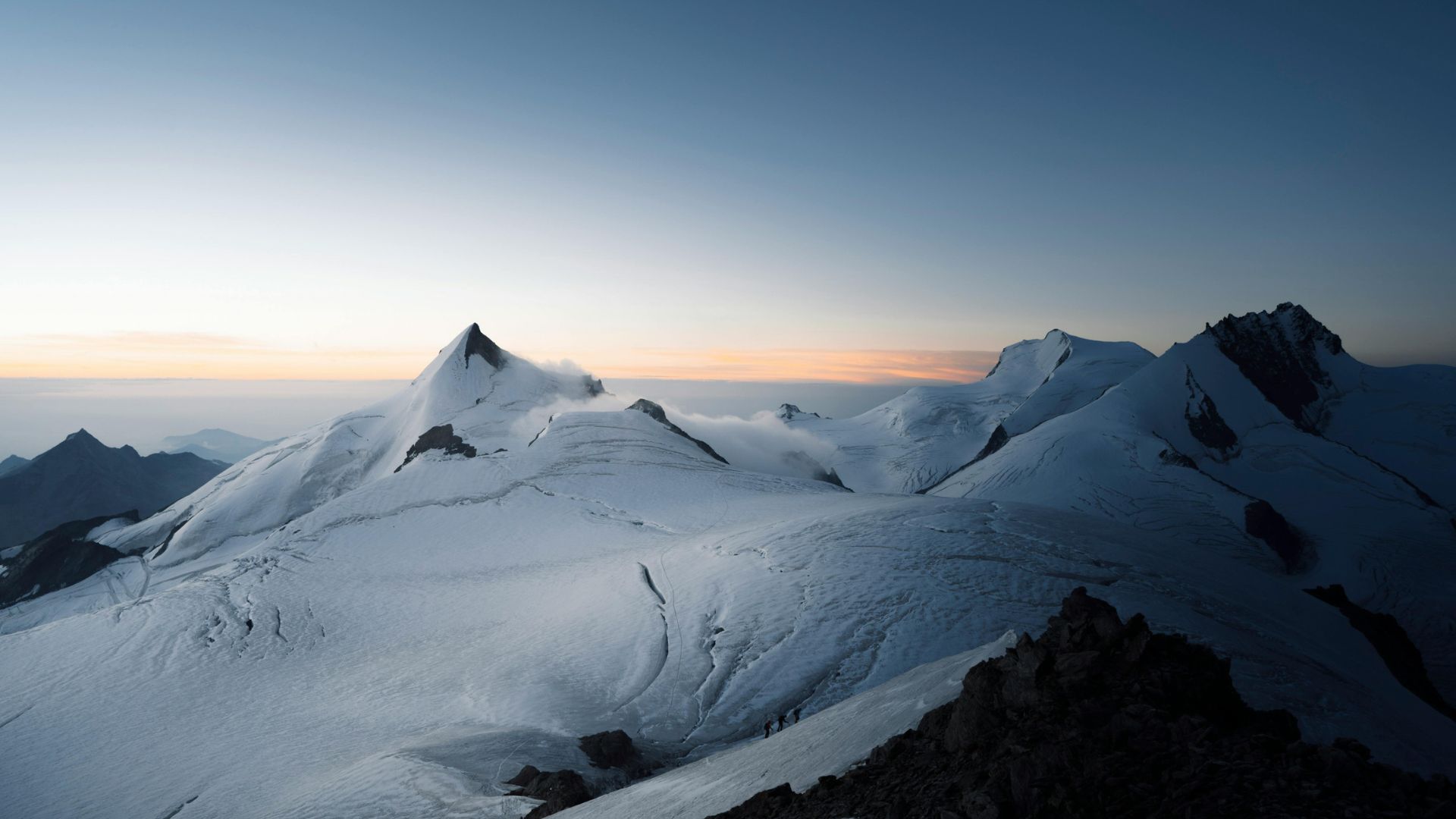 mountain and growth for whitelabel crowdfunding